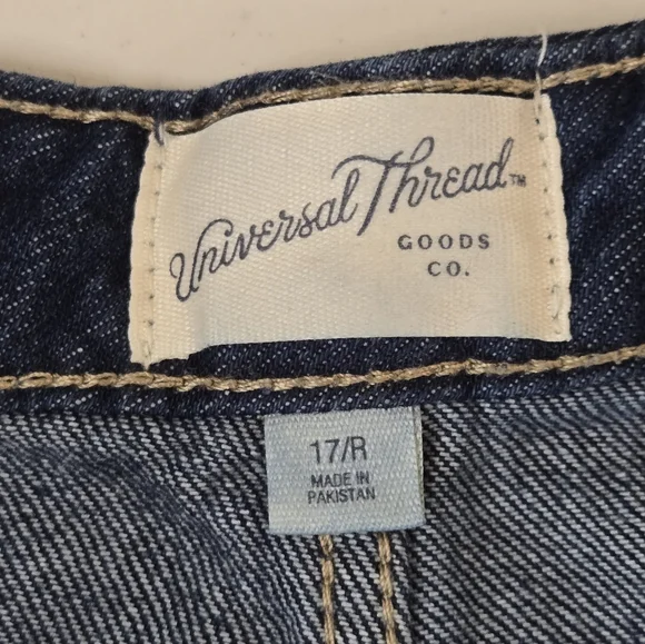 NWT UT Curved Leg Barrel Jeans 17 - Picture 2 of 13